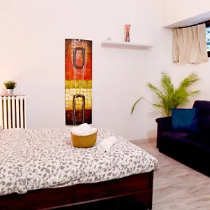 morena-guest-house-lucca.italymilanhotels.net/