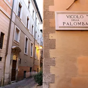 imperium-suite-navona.it-romehotels.com/